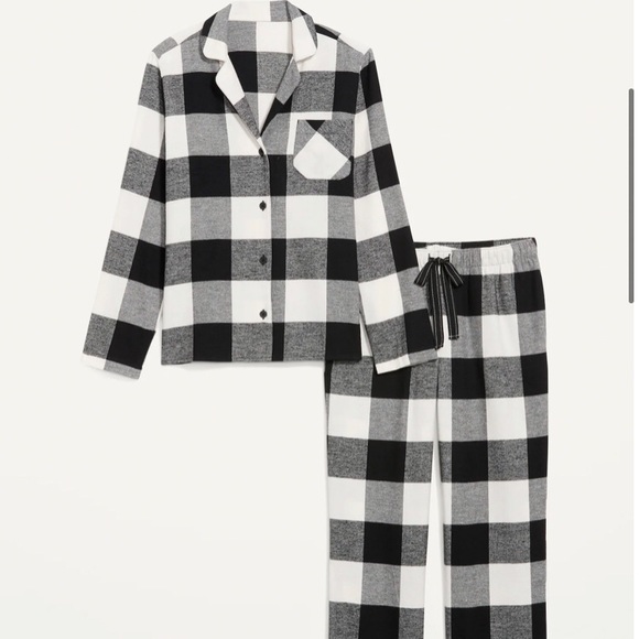 Old Navy Flannel Pajamas Set - Picture 7 of 8